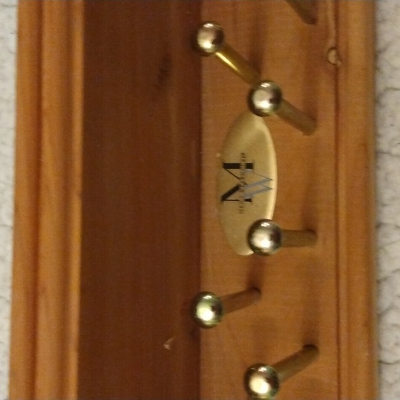 2 Wood Suit Hangers/8 Pants Hangers/1 Cedar Tie Rack - All for 1 Price - Picture 2 of 5